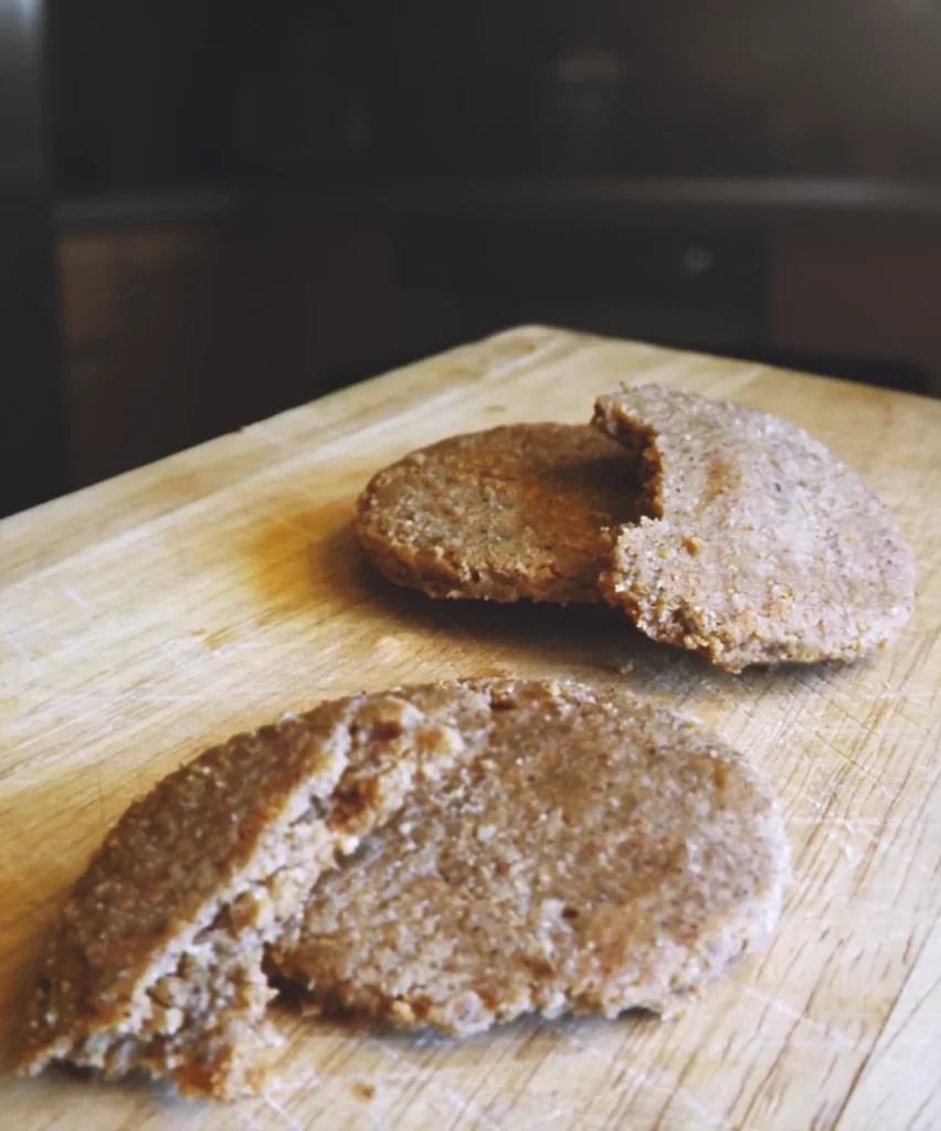 Keto-friendly peanutbutter cookies recipe