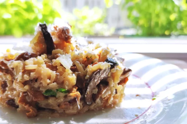 Tawny Milkcap and Chanterelle Mushroom Risotto - Mushroom Risotto