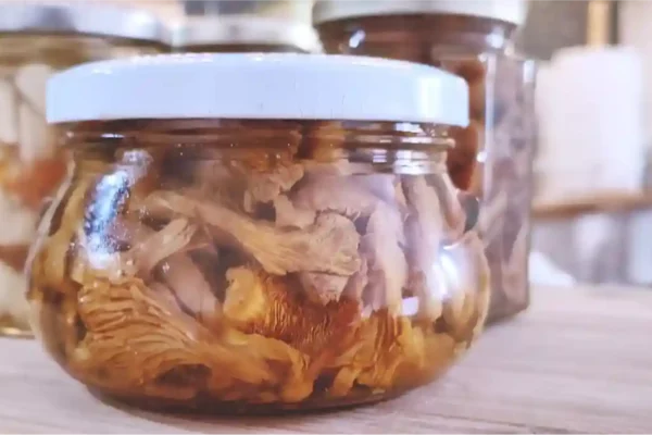 Canning Wild Chanterelle Mushrooms