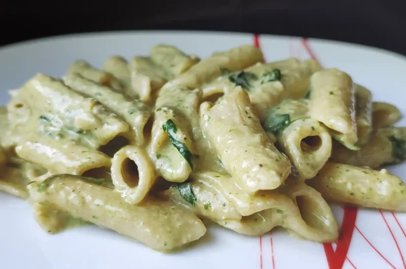 15 min. Pasta With Wild Garlic Pesto