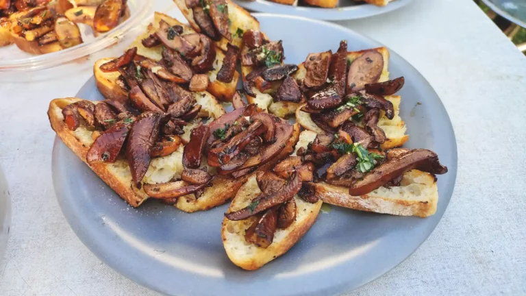 Tawny Milkcap Mushroom on Garlic Bread