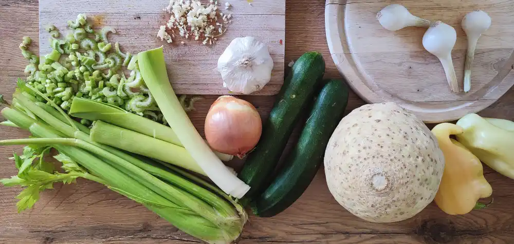 Key Ingredients for Bolognese Without Wine Recipe